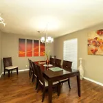 Style & Comfort Townhome Near Most Tourist Attractions